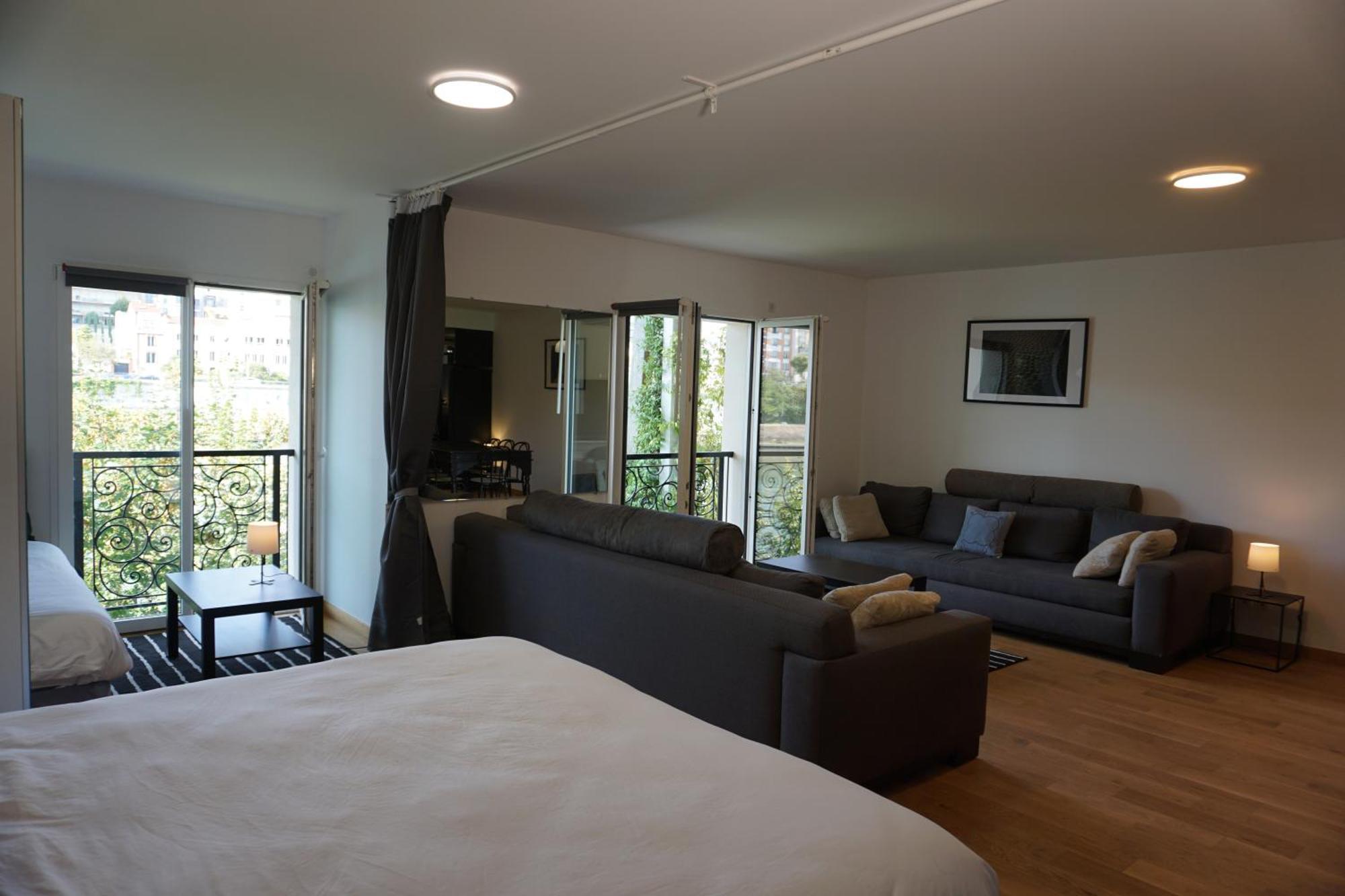 Apartment Residences Grande Jatte, Bord De Seine, 52m2 A 97m2, Hopital Americain A 600m