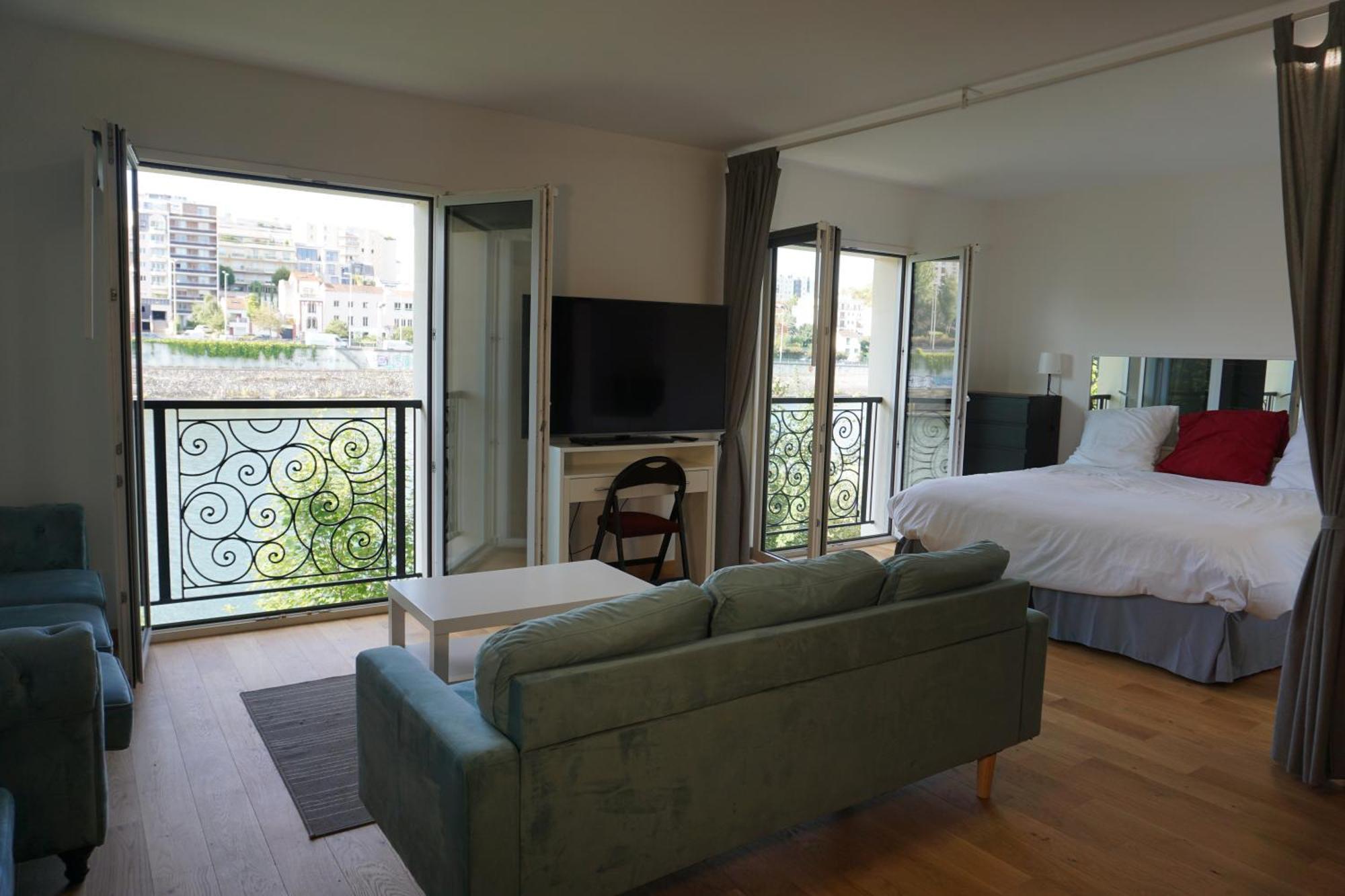 Residences Grande Jatte, Bord De Seine, 52m2 A 97m2, Hopital Americain A 600m Apartment