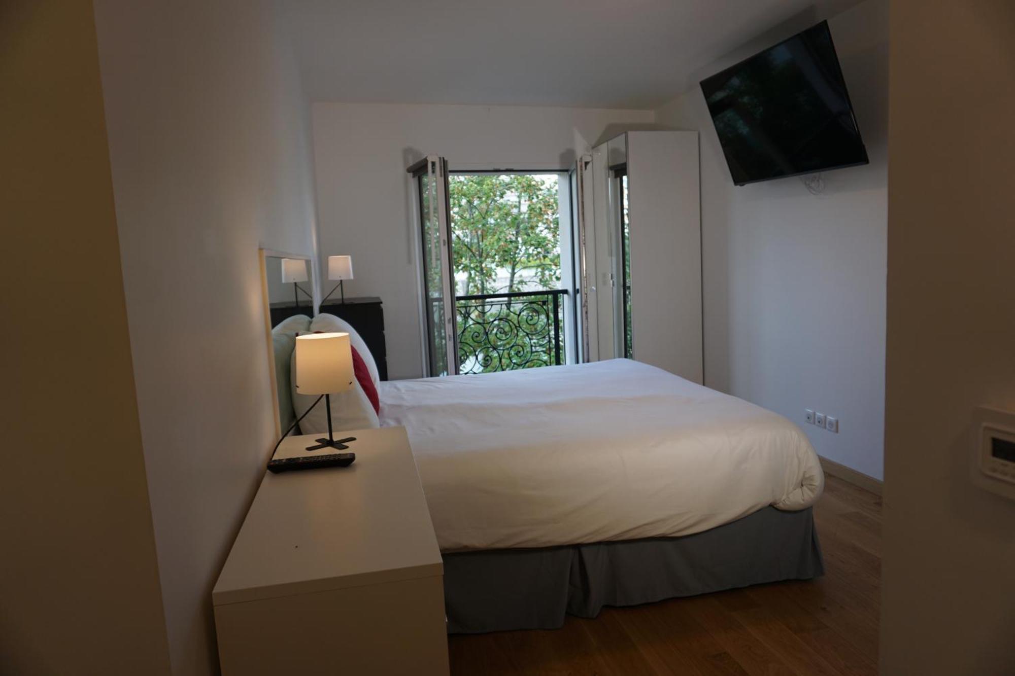 Residences Grande Jatte, Bord De Seine, 52m2 A 97m2, Hopital Americain A 600m *