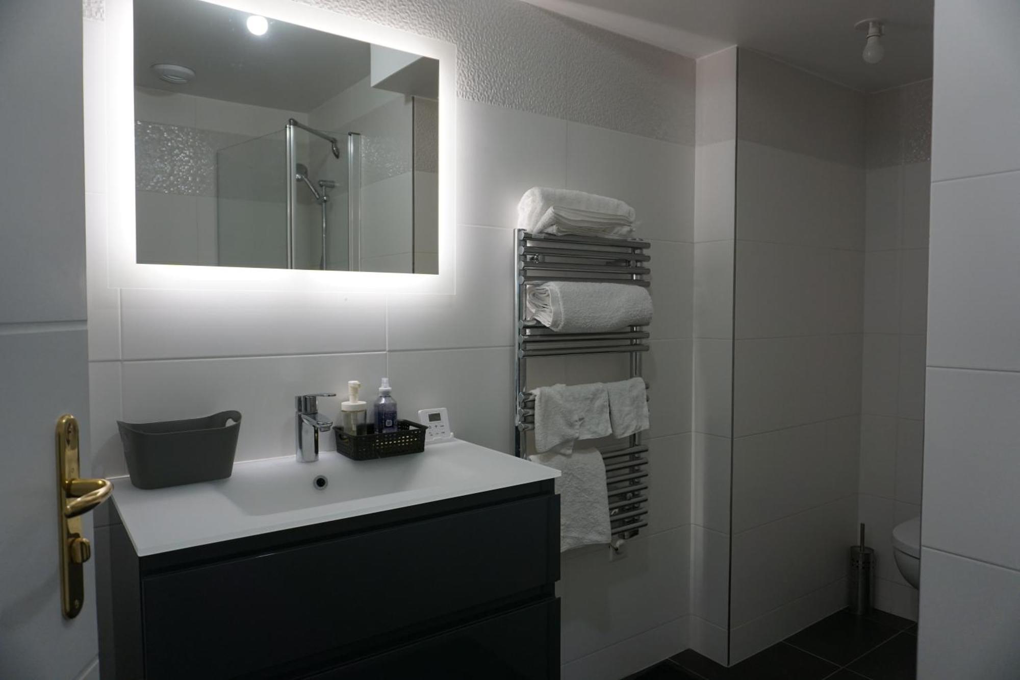 Residences Grande Jatte, Bord De Seine, 52m2 A 97m2, Hopital Americain A 600m Apartment Neuilly-sur-Seine